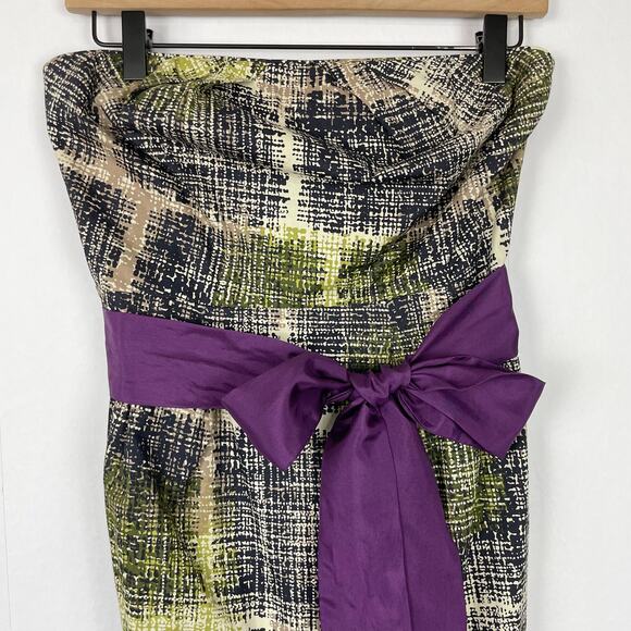 Edme & Esyllte | Anthropologie Wythes Purple & Green Sash Strapless Sheath Dress - Picture 4 of 10